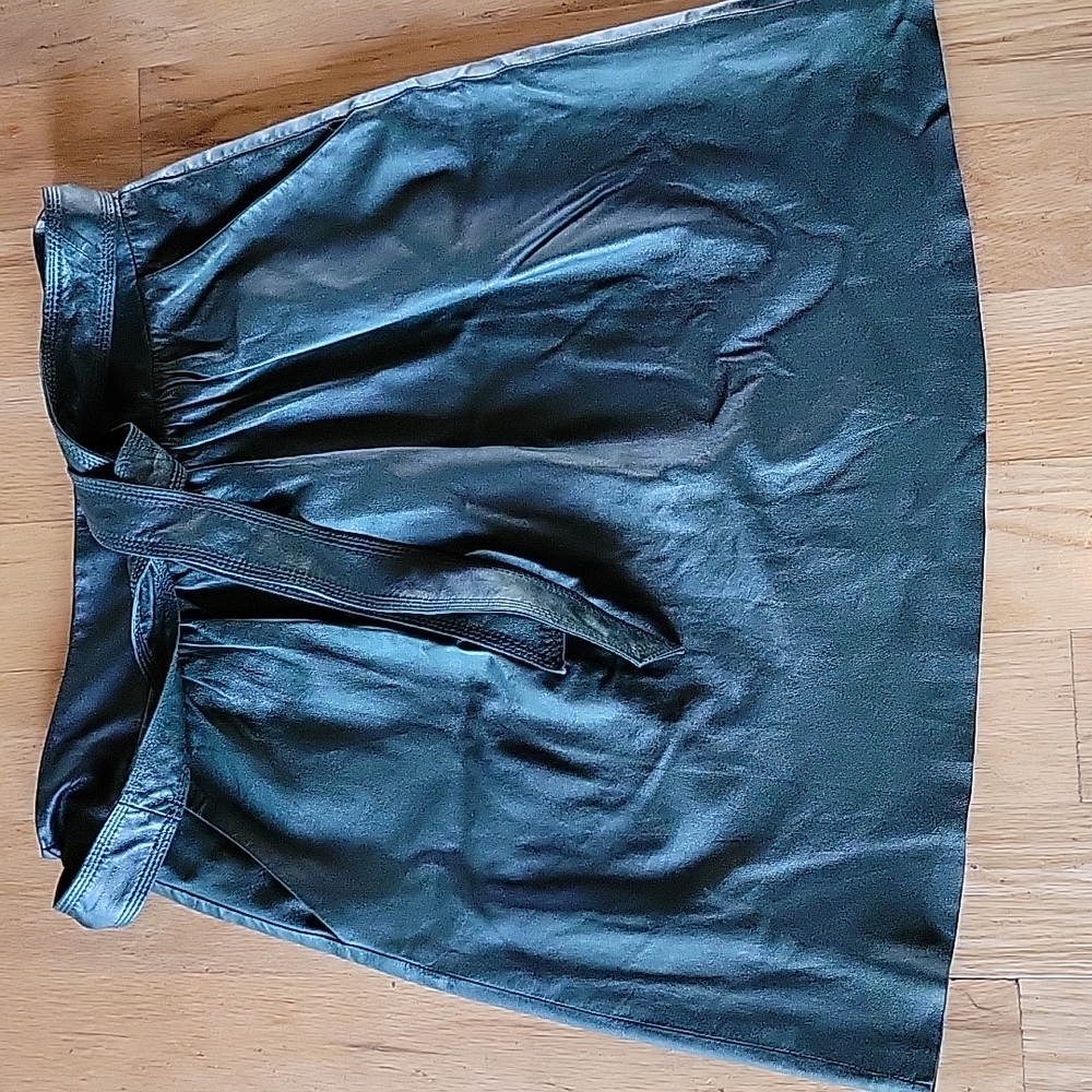 Lamb Leather Skirt, Like New! - Picture 3 of 5